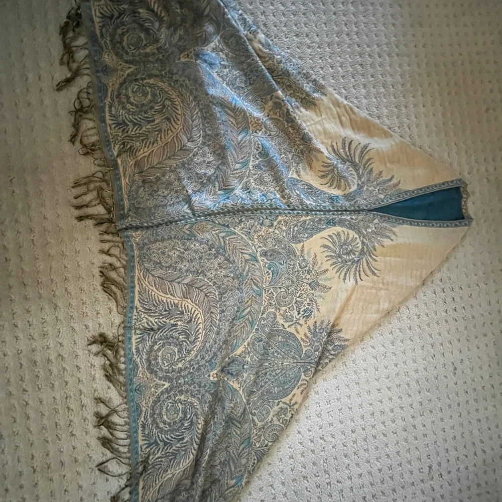 Elegant Tan and Blue Paisley lightweight Shawl one size